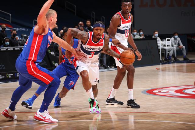 跳绳运动在 跳绳运动在