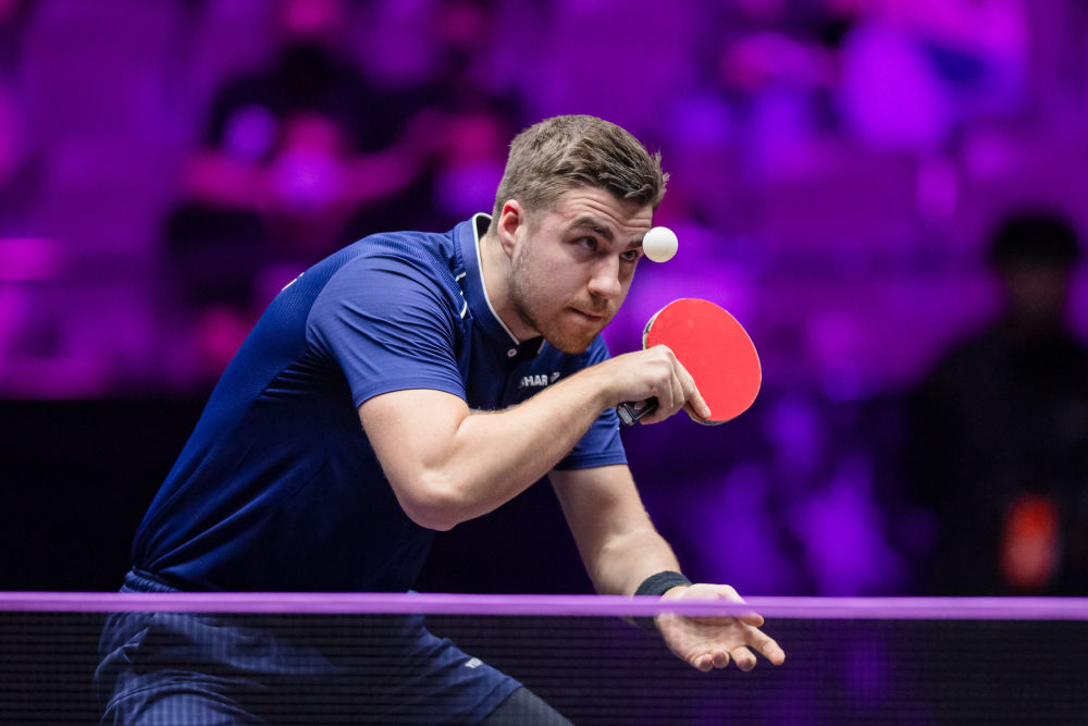 並為賽季初 並為賽季初